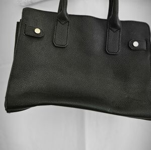 Classic Black Leather Tote Bag - Sleek Everyday Carry